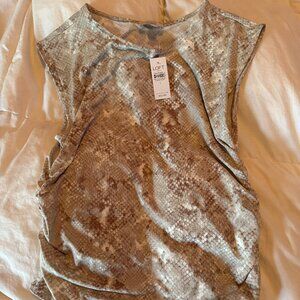 NWT LOFT Women's Snake Print Blouse - Cream and Gray Size Large